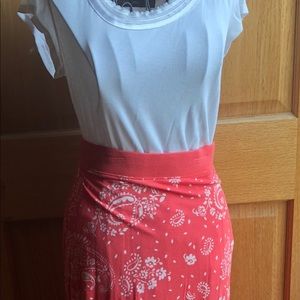 Old Navy Maxi Skirt size medium